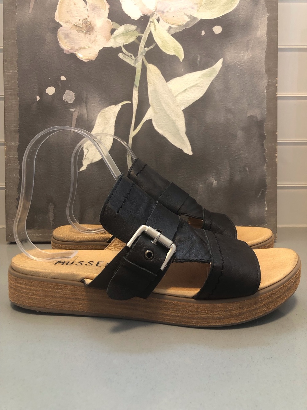 Musse & Cloud Sandals sz 10